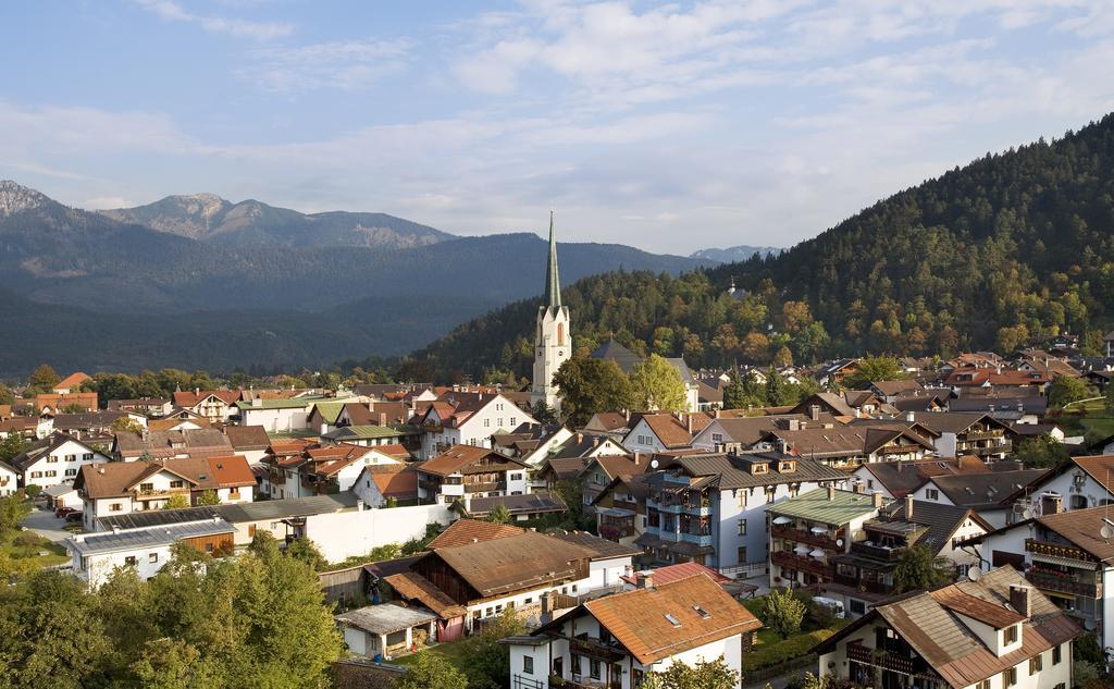 Mercure Hotel Garmisch Partenkirchen Exterior photo