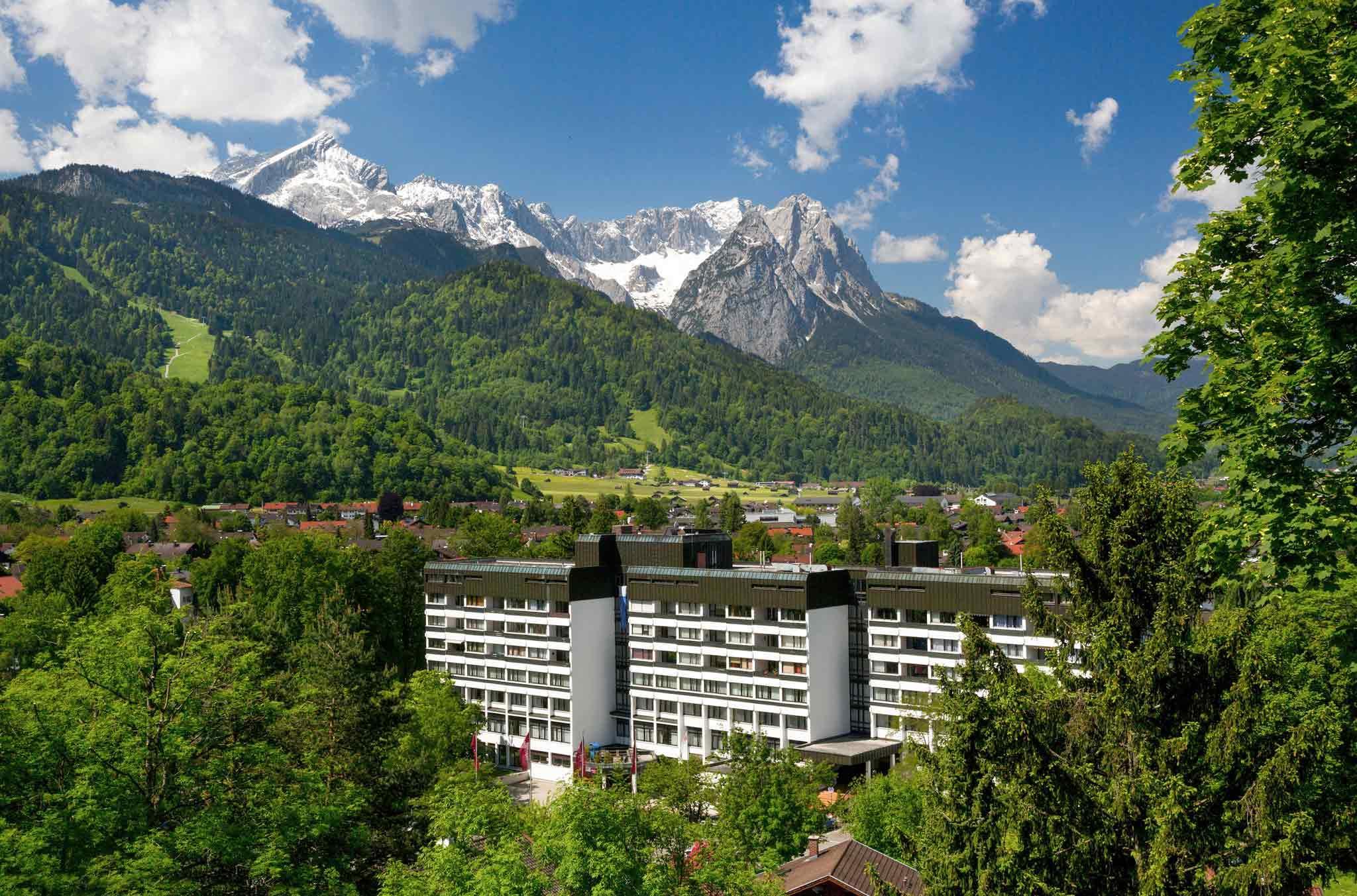 Mercure Hotel Garmisch Partenkirchen Exterior photo